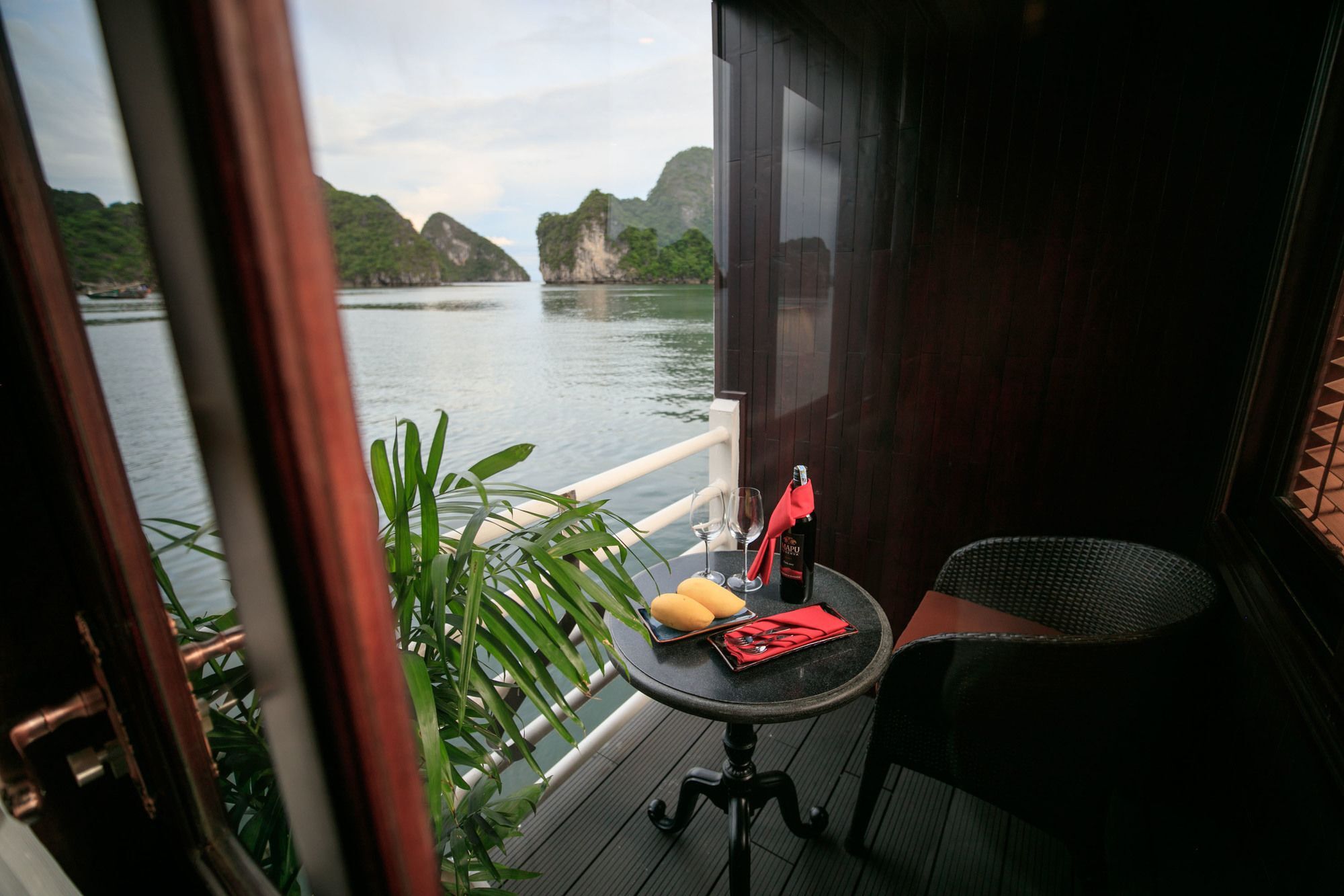 Halong Athena Cruise Hotel Ha Long Exterior photo